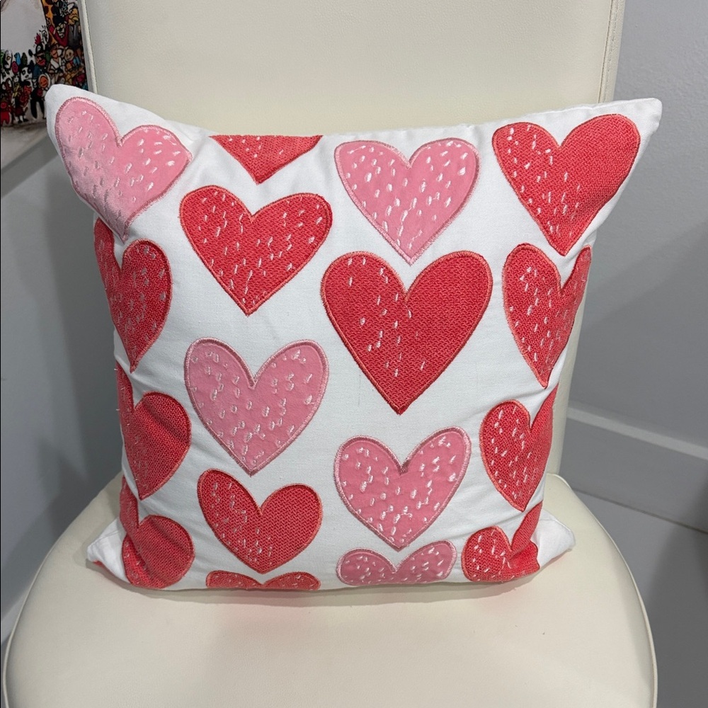 Celerie Valentine's Day White/Pink/Red Hearts Pattern Holiday Pillow
